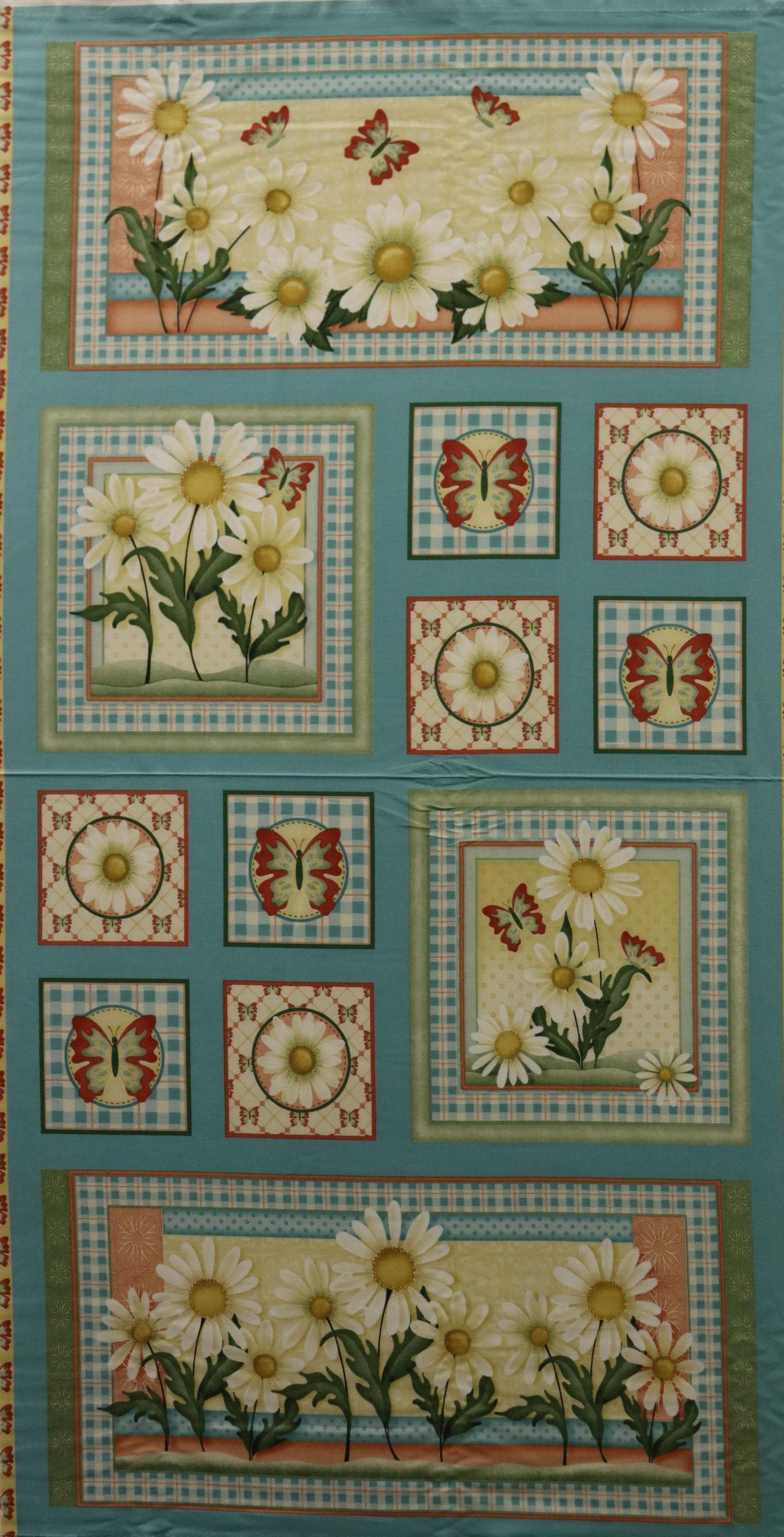 Daisy Garden Quilt Fabric Panel By QT Fabrics